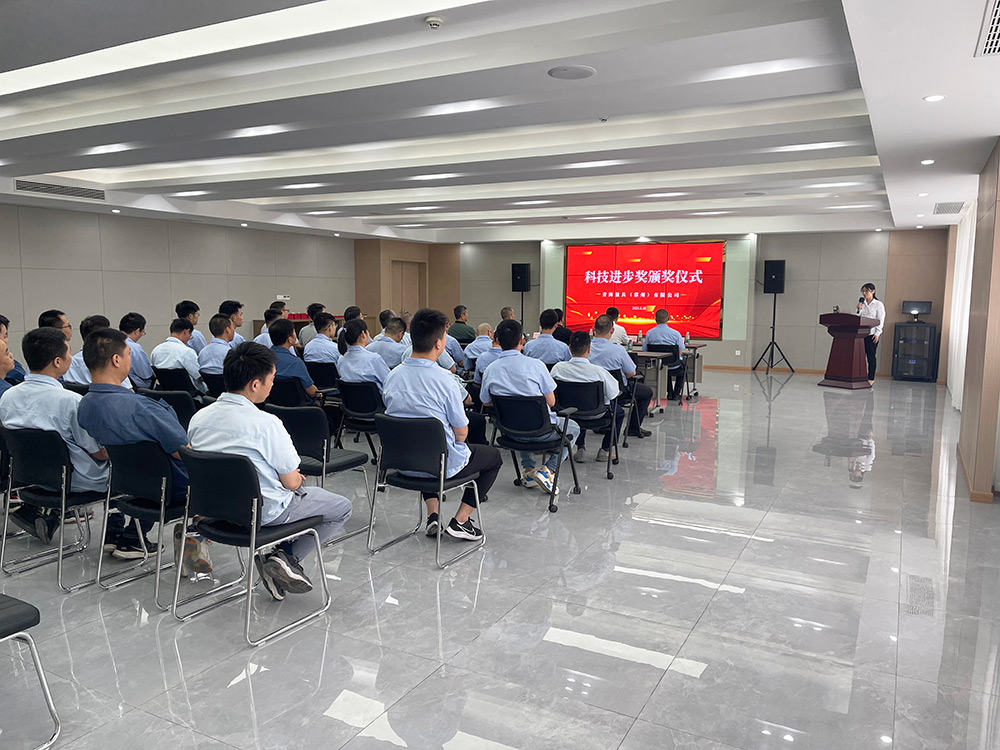 集思廣益、群策群力——-(1)