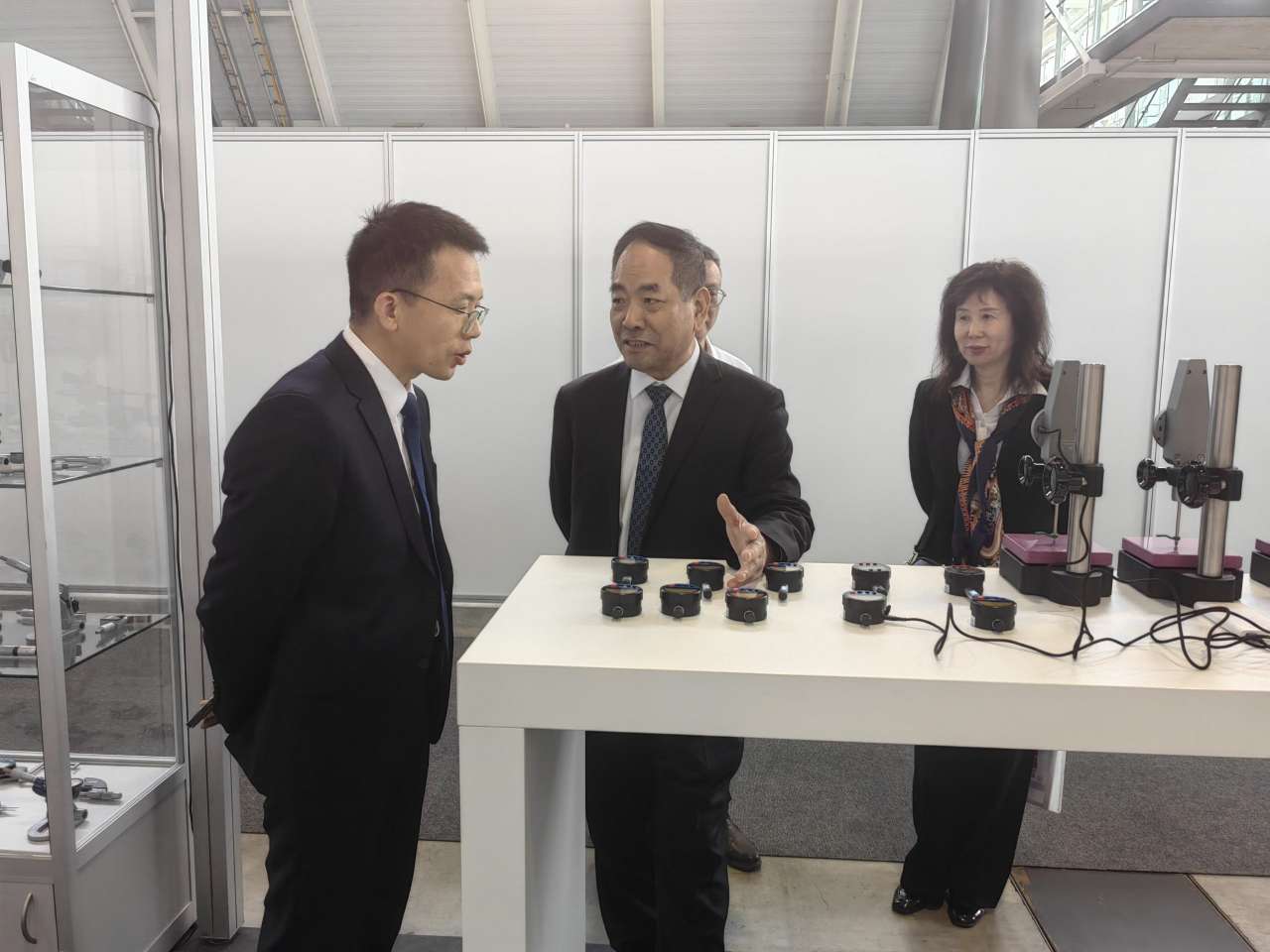 ea15e0ccf179167ecee51115f3a2512b_compress(1)(1).jpg ea15e0ccf179167ecee51115f3a2512b_compress(1)(1).jpg